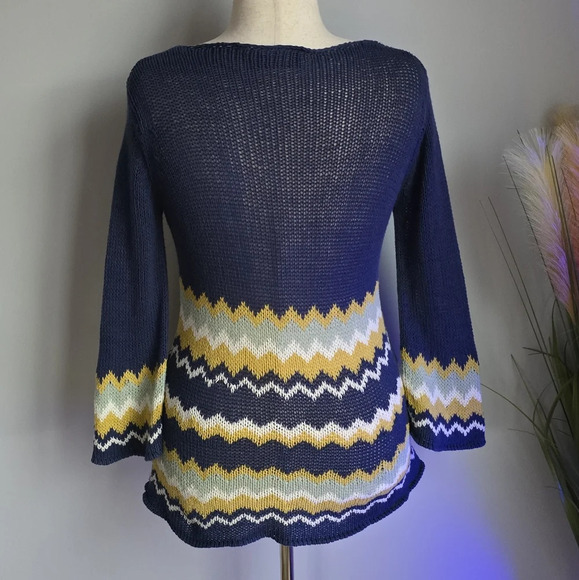 Wooden Ships, Navy Blue Yellow Chevron Stripe Scoop Neck Sweater, Size Medium - Picture 5 of 9